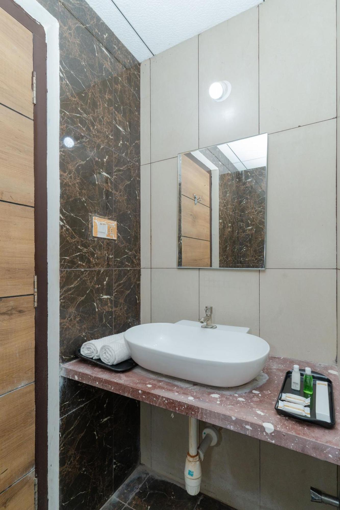 Hotel Prime Bliss Rr Nagar Bangalore Eksteriør bilde